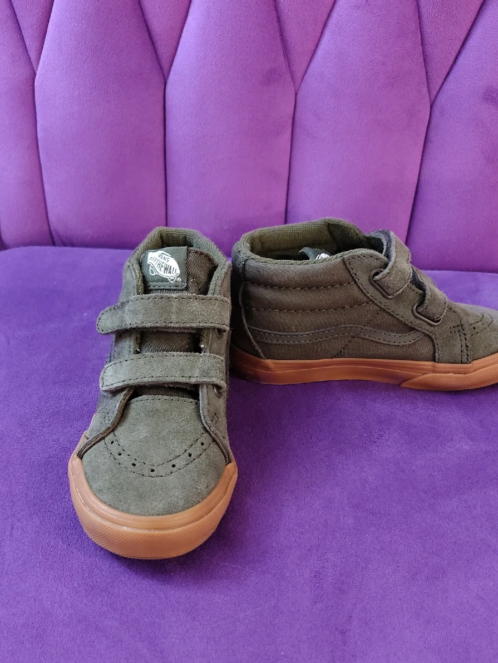 Vans Kids Olive Suede High-Top Sneakers with Gum Sole - Picture 1 of 5